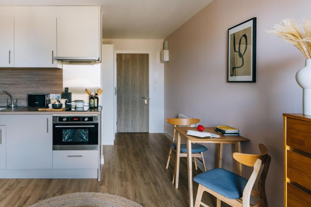 Chic Apartments And Studios At The Point In Aberdeen Exteriér fotografie